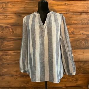 Old Navy linen/cotton tunic in size large.